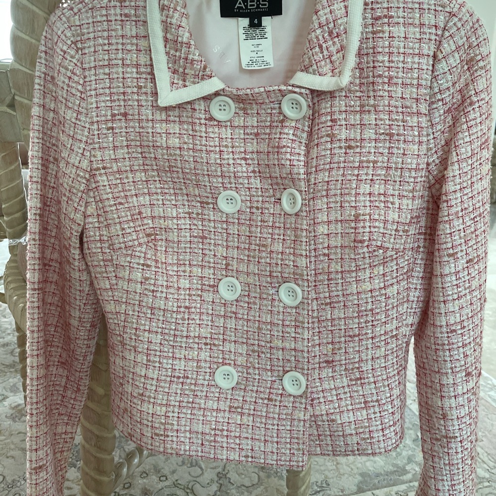 ABS By Allen Schwartz Pink& White Suit 4/6